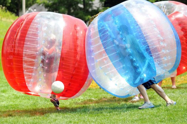 Outdoor Attractive Promotional Bubble Football Inflatable Bubble Soccer Body Zorb Ball 2 Colour Available